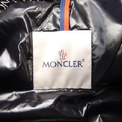 Áo khoác lông vũ MONCLER 640148