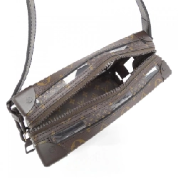 Túi xách vai Louis Vuitton Monogram Chess Slim Soft Trunk 2022AW M20871 - Hàng hiệu Chính hãng 768532