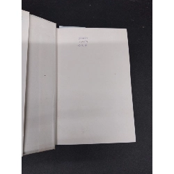 Seriously... I'm Kidding (bìa cứng) mới 70% ố vàng có viết trang đầu HCM1008 Ellen Degeneres NGOẠI VĂN 916639