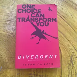 ONE CHOICE CAN TRANSFORM YOU- DIVERGENT- VERONICA ROTH