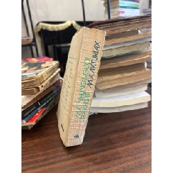 Mắt những người đã khuất- M.A.Axturiax 930762