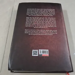 Julius Caesar - Nhà Độc Tài Huyền Thoại Của La Mã - Bìa Cứng 790131