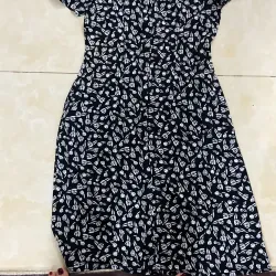 Đầm voan hoa nhí đen trắng 1050286