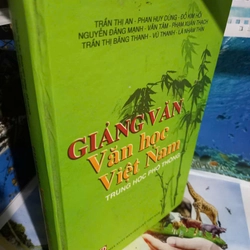 giảng văn văn học việt nam