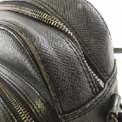 Túi đeo vai Louis Vuitton Taiga Nile - Hàng hiệu Chính hãng 802633