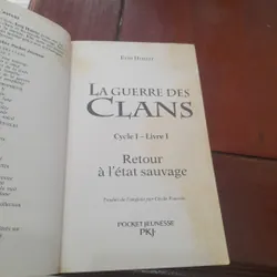 Erin Hunter - LA GUERRE DES CLANS 713251