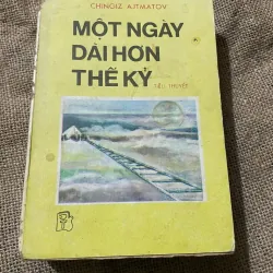 Một ngày dài hơn thế kỷ - sách dày hơn 500 trang 