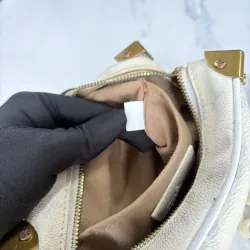 TÚI HỘP LV SOFT TRUNK MINI TRẮNG TINH KHÔI  976848