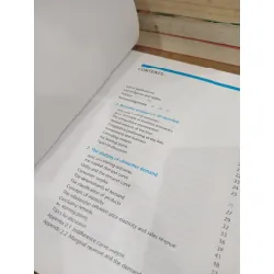 Principles of business economics - Joseph G. Nellis, David Parker 712158