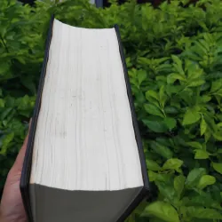 Thơ mới 1932 - 1945 tác giả và tác phẩm  994763