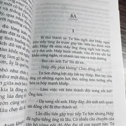SÁCH KHOẢNG KHẮC CHIẾN TRANH 1058811