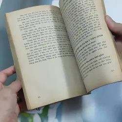 Những Bí Ẩn Trong Cuộc Đời Qua Khuôn Mặt & Bàn Tay - Khánh Vân - Mai Hoàng 776160