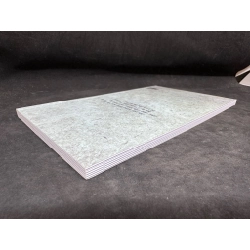 [Phiên Chợ Sách Cũ] Em Giấu Gì Ở Trong Lòng Thế? - Nguyễn Thế Hoàng Linh - 2804, 2017 445801