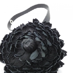 Móc khóa hoa hồng cổ điển Loewe ANCIEN ROSE 100 18 104 623054