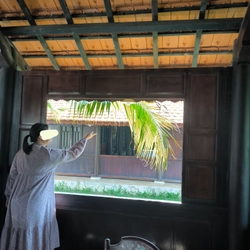 Đầm thêu hoa đục lỗ Nhật