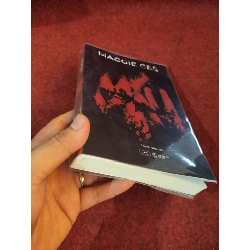 Máu - Maggie Gree 910381