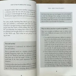 How to Talk to Absolutely Anyone: Confident communication in every situation - Mark Rhodes 734902