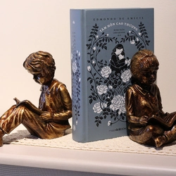 Chặn sách (bookends) – Tâm hồn cao thượng 492749