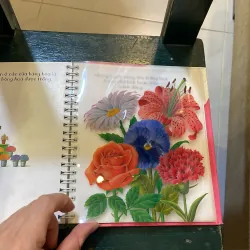 Những khám phá đầu tiên của tớ - Hoa - nhã nam 2018  1027415