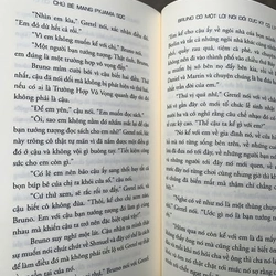 CHÚ BÉ MANG PYJAMA SỌC - John Boyne 477793
