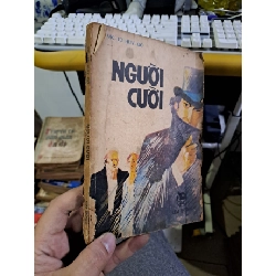 Người cười mới 70% ố rách gáy Vitor Hugo 1988 Văn học nước ngoài HCM1709