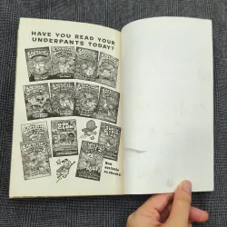 (Ngoại văn) Captain Underpants and The Terrifying Return of Tippy Tinkletrousers 1035866