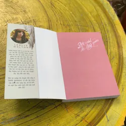 ĐÔI CÁNH BỊ LÃNG QUÊN - LESLYE WALTON 740330