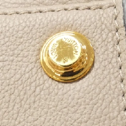 Túi Louis Vuitton On My Side MM M53825 616615