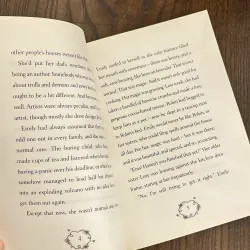 ✨𝑬𝒎𝒊𝒍𝒚 𝑭𝒆𝒂𝒕𝒉𝒆𝒓 𝒂𝒏𝒅 𝒕𝒉𝒆 𝑺𝒕𝒂𝒓𝒍𝒊𝒕 𝑺𝒕𝒂𝒊𝒓𝒄𝒂𝒔𝒆✨ 711916