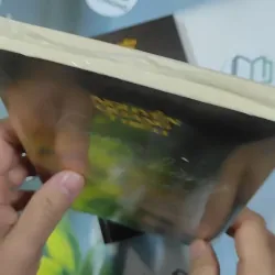 [SEAL] Trong Căn Phòng Một Người Bại Liệt - Nguyễn Quang Thiều 798863