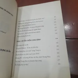 TRONG THẲM SÂU CỦA BÍ ẨN, tập 3 748269