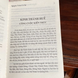 NGUYỄN TRIỀU CỐ SỰ - HUYỀN THOẠI VỀ DANH LAM XỨ HUẾ (XB 1999) 502420