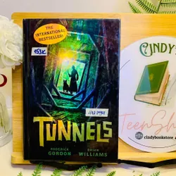 [Sách tiếng Anh 2hand] Like new 90% - 🕳 “Tunnels” & “Deeper” – Roderick Gordon & Brian  604949