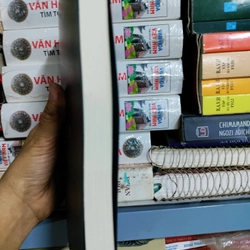 Truyện kí chọn lọc Nguyễn Đình Lâm 443339