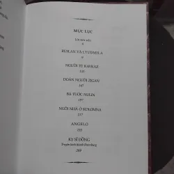 Trường ca Aleksandr Pushkin 1000698