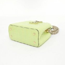 Túi NANO Capucines da kỳ lạ Louis Vuitton 618524