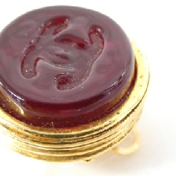 【Vintage】Bông tai Chanel 626825