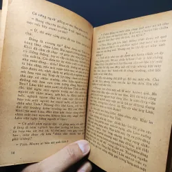 Tháp Pháo Mùa Xuân 1023217