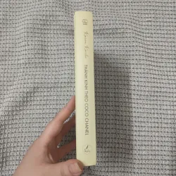 Thánh kinh Coco Chanel - Karen Karbo 995338