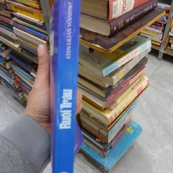 Ruồi Trâu - Eten Lilian Voinitso  (B1) 701549