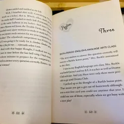 [Sách tiếng Anh 2hand] Like new 90% - 🌈 Double Feature – Julia DeVillers & Jennifer Roy 598331