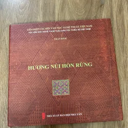 Hương núi hồn rừng – Tác giả: Trần Đàm