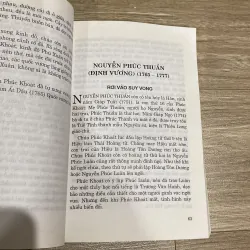 CÁC ĐỜI VUA CHÚA NHÀ NGUYỄN - CHÍN CHÚA, MƯỜI BA VUA (XB 2006) 749340