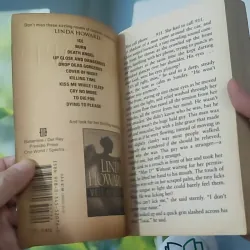 Blood Born - Linda Howard & Linda Jones 1027519