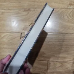 Hoàng lê nhất thống chí (bìa cứng,  mới 100%)
105k (bìa 150k). 1003773