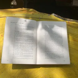 Sổ tay CÁC NƯỚC TRÊN THẾ GIỚI -  Ý NHÃ LST 780582