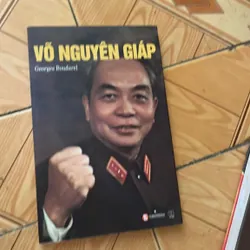 COMBO VÕ NGUYÊN GIÁP ĐẠI TƯỚNG CHÂN DUNG MỘT HUYỀN THOẠI 735921