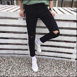 Quần jeans rách gối