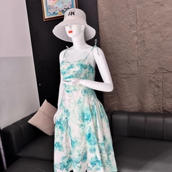 Đầm hoa hai dây tùng xanh rất mới  463156