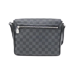 Túi đeo vai Louis Vuitton Damier Graphite District PM N42710 611736